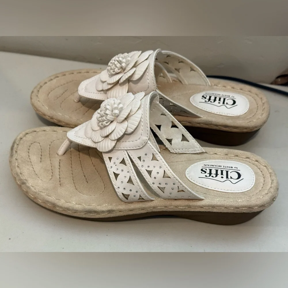 Women’s Cliff by White‎ Mountain Cynthia Sandals size 9M